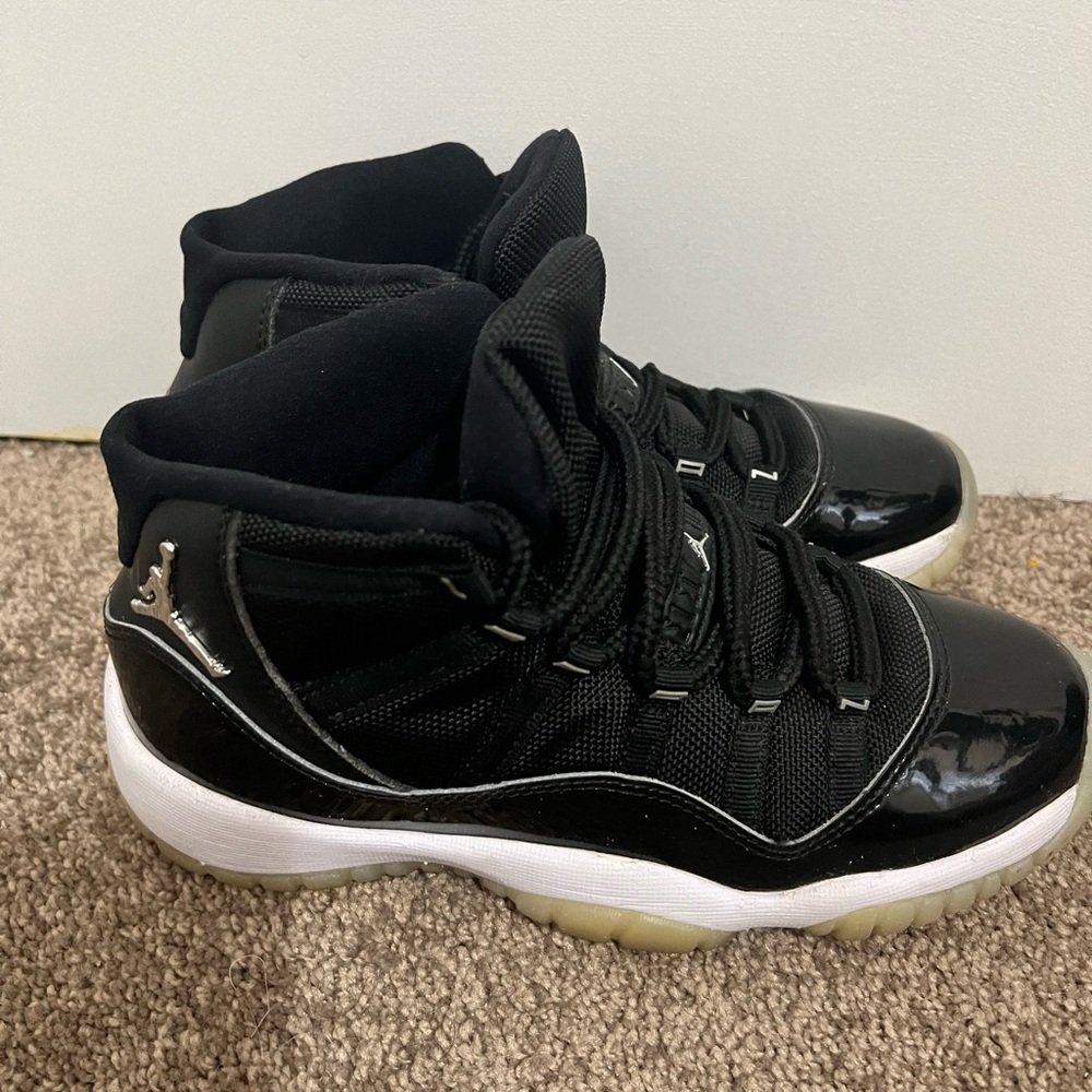 Nike Air Jordan 11 Retro Jubilee Size 5Y